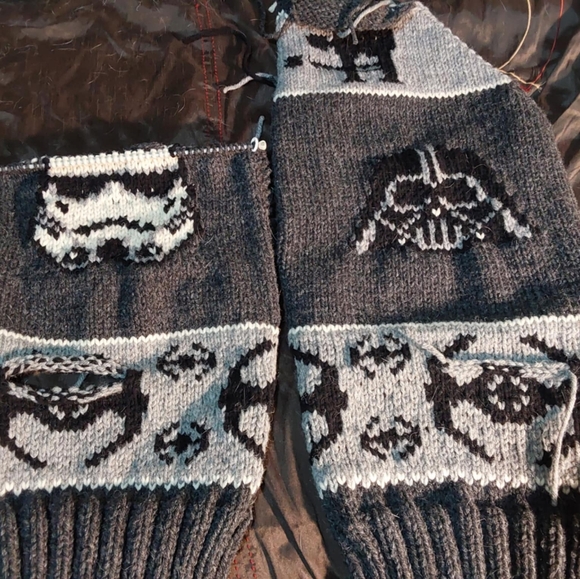 ACCEPTING CUSTOM ORDERS FOR XMAS! Star Wars Custom Wool sweater - Picture 10 of 12